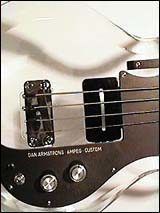 Ampeg - Dan Armstrong Bass